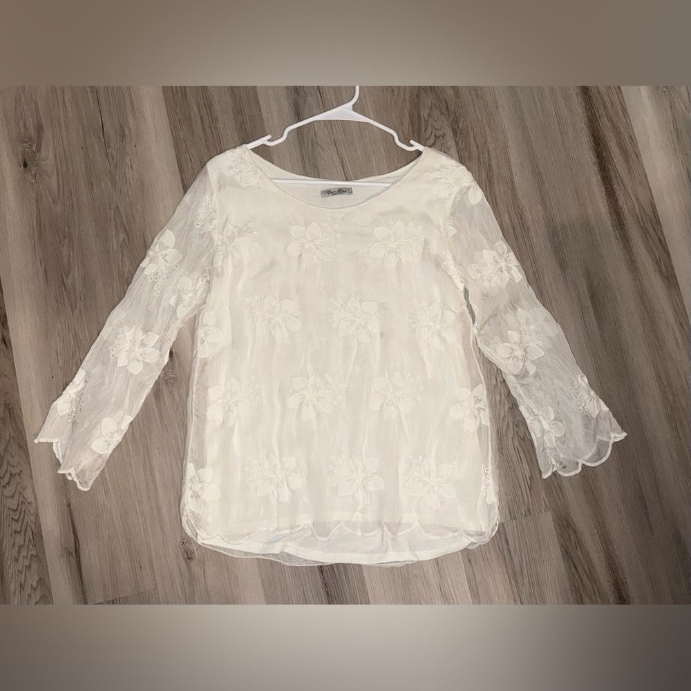 Elena Baldi Top Silk BLEND IVORY Blouse Size M. Excellent condition.